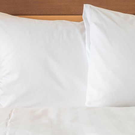 Holiday Inn Express Hotel & Suites Columbus By Ihg Екстер'єр фото
