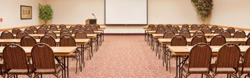 Holiday Inn Express Hotel & Suites Columbus By Ihg Екстер'єр фото