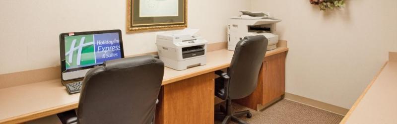 Holiday Inn Express Hotel & Suites Columbus By Ihg Екстер'єр фото