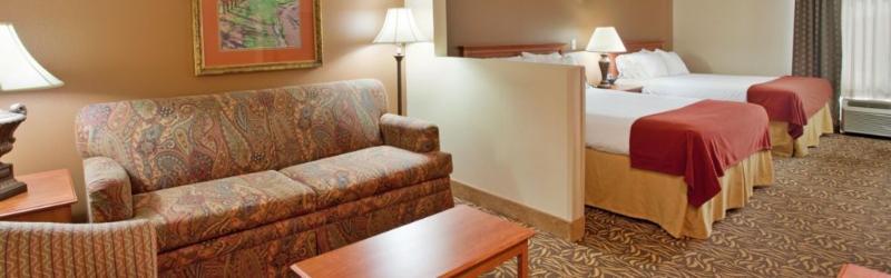 Holiday Inn Express Hotel & Suites Columbus By Ihg Екстер'єр фото