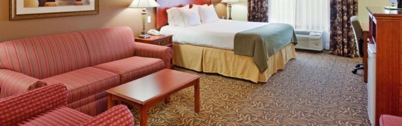 Holiday Inn Express Hotel & Suites Columbus By Ihg Екстер'єр фото